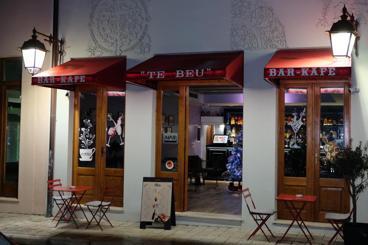 Tebeu Coffe And Bar Bed & Breakfast Vlore Exterior photo
